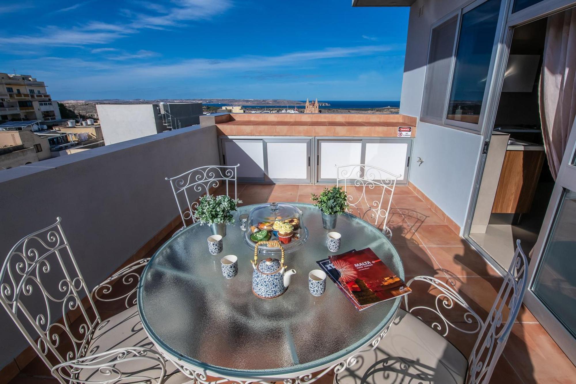 Francis Flats Modern Penthouse Appartement Mellieħa Buitenkant foto