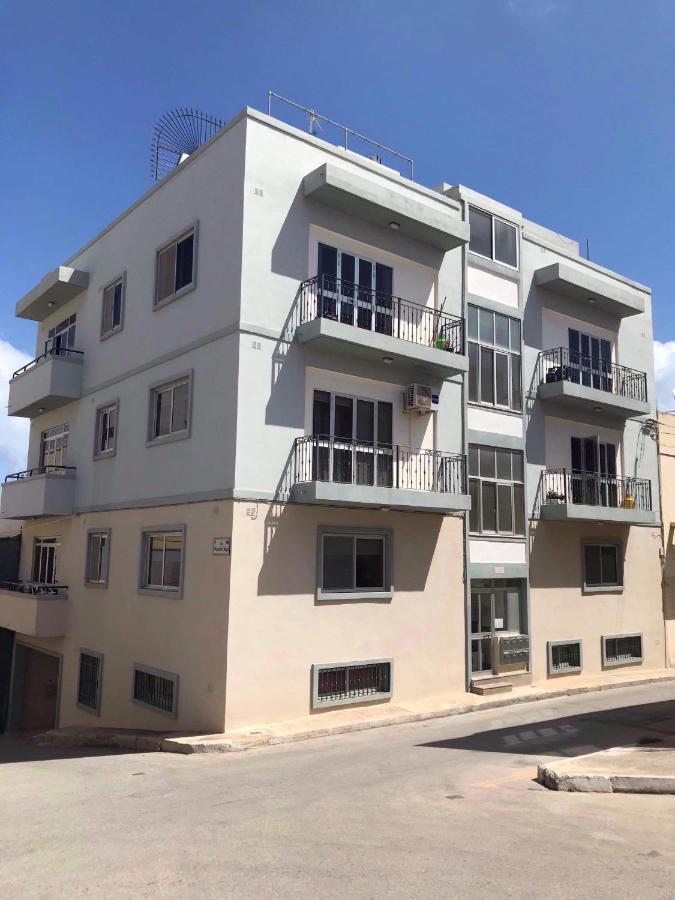Francis Flats Modern Penthouse Appartement Mellieħa Buitenkant foto